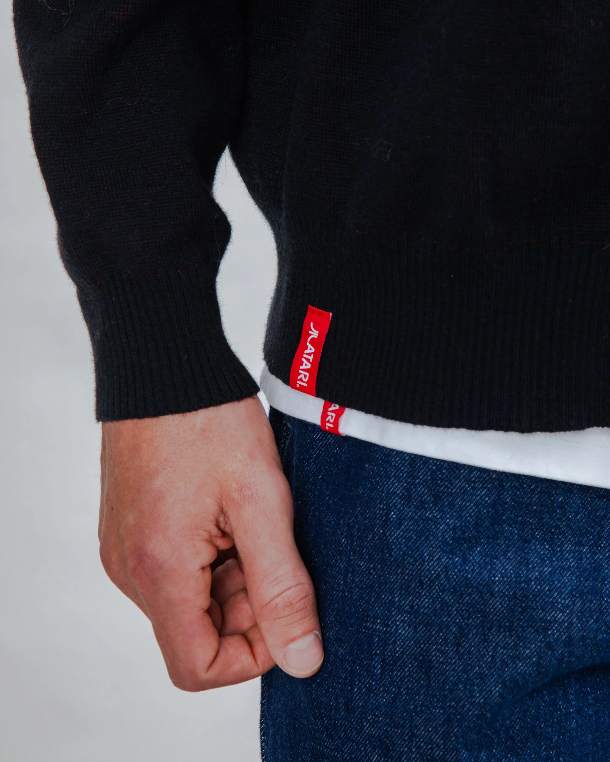 Atari Cardigan Logo Jacquard - Image 6
