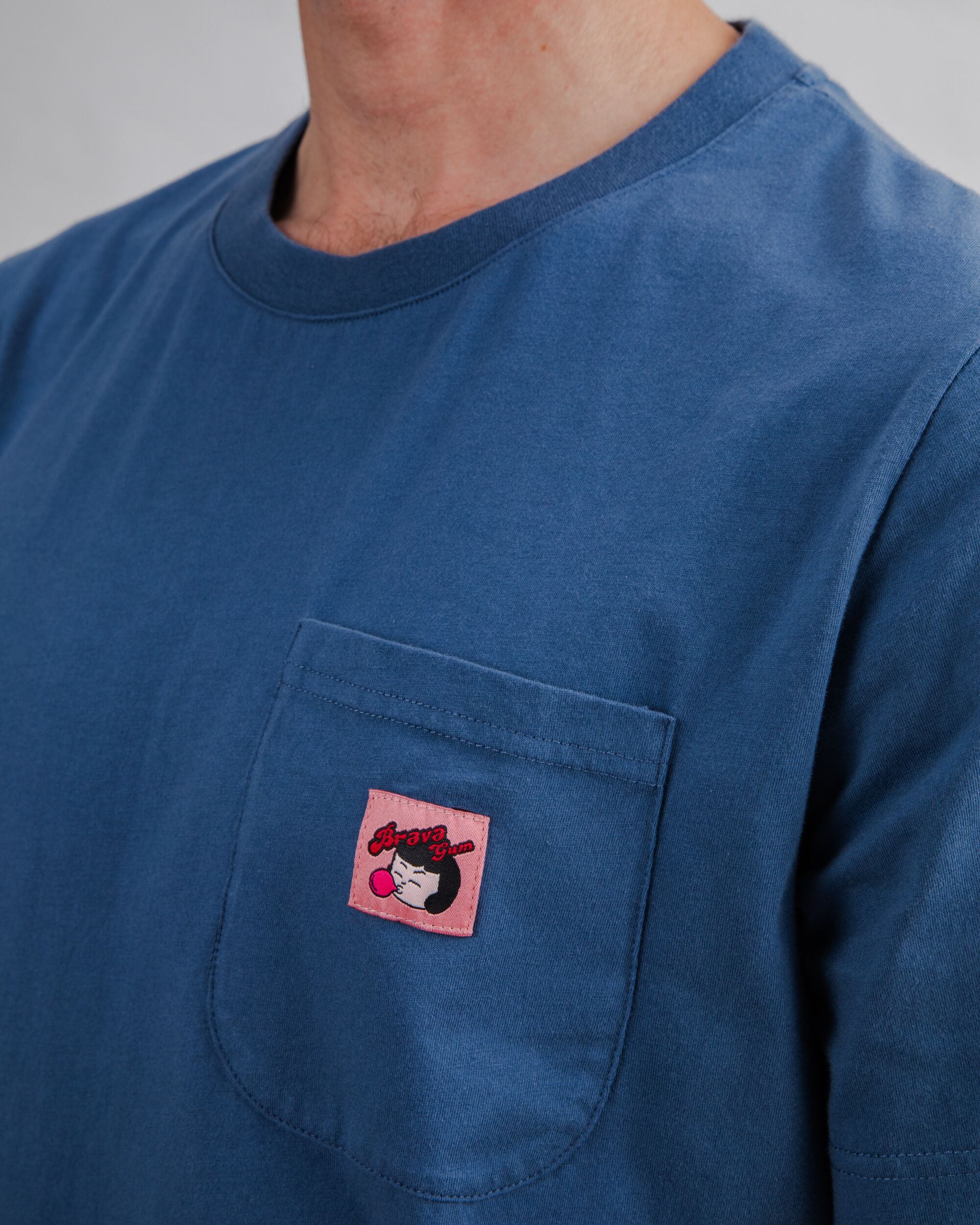 Brava Gum Label T-shirt Indigo - Image 4