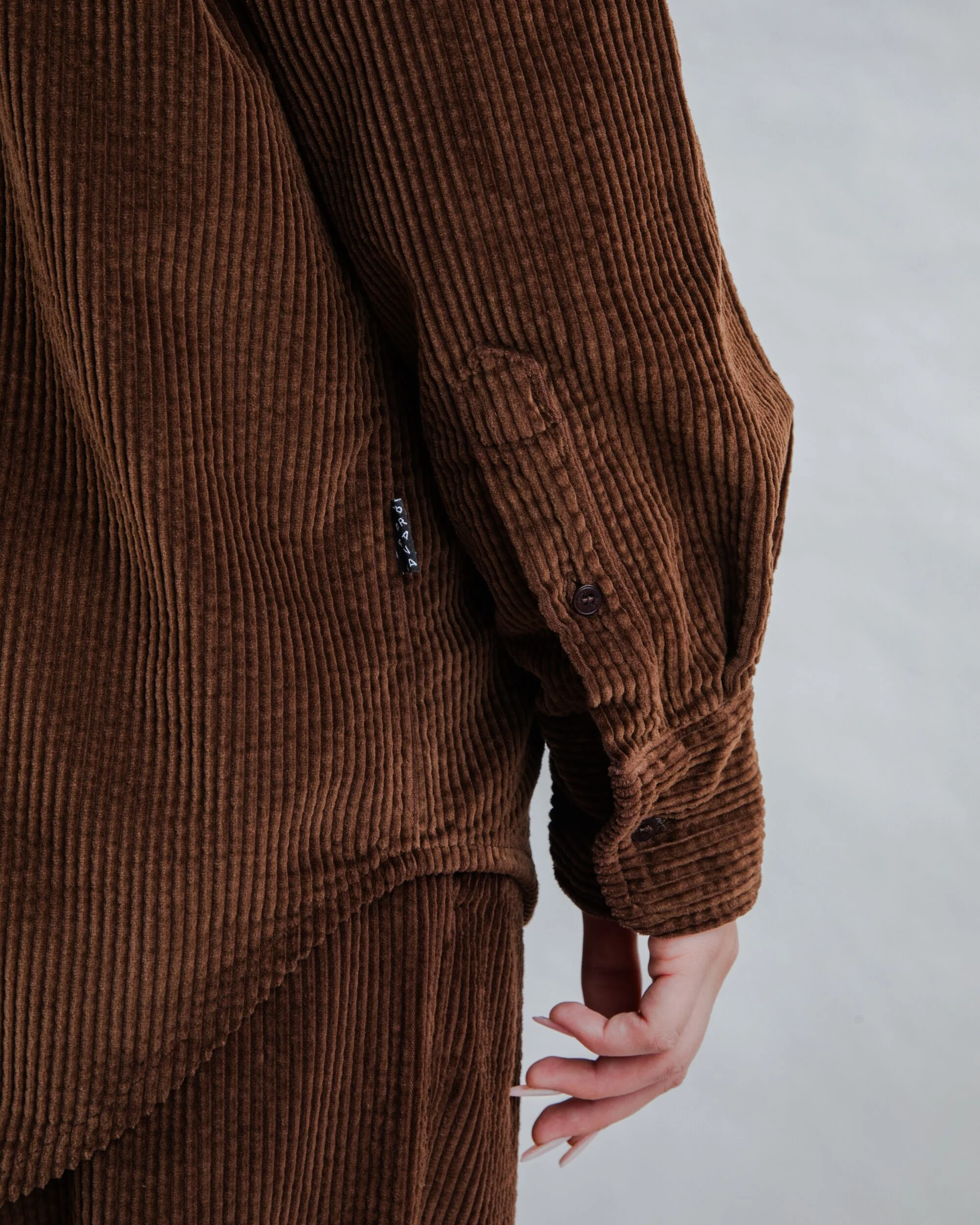 Corduroy Long Overshirt Chocolate - Image 6