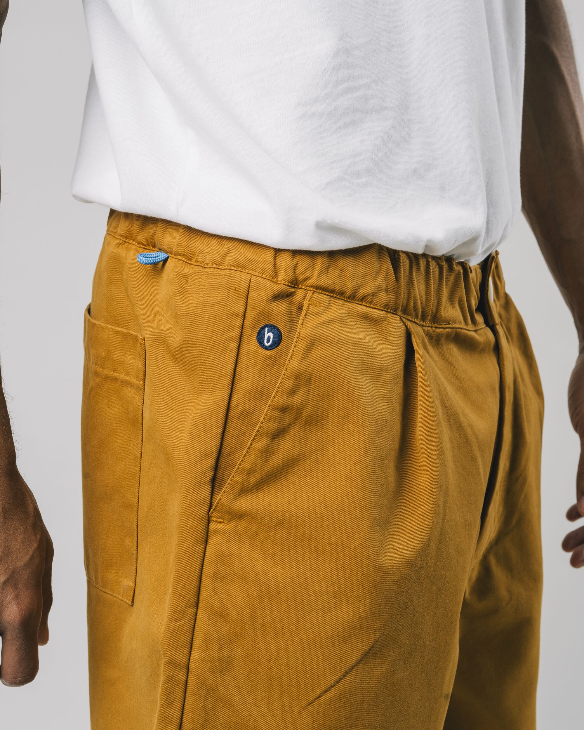 Inka Gold Oversized Shorts - Image 3