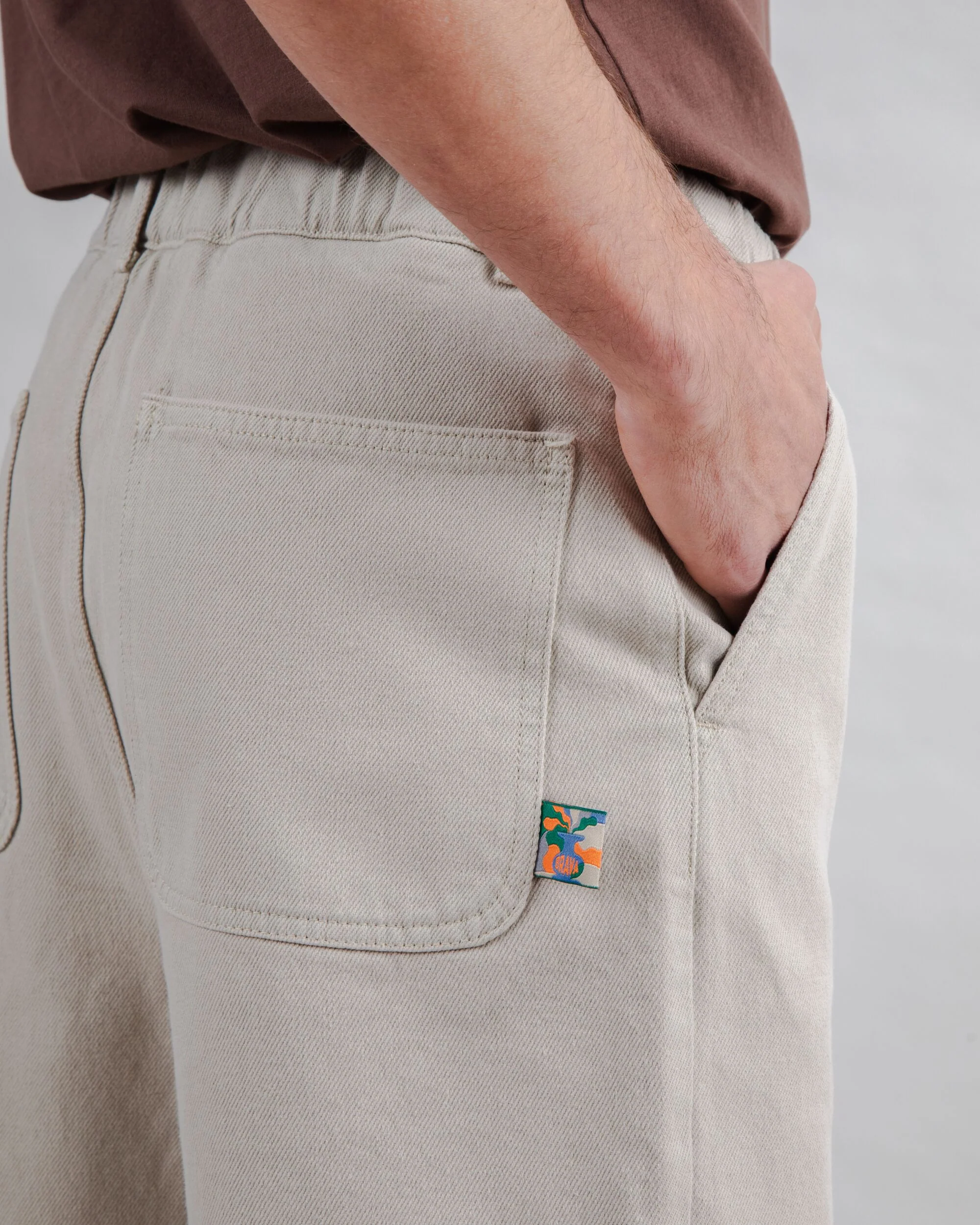 Loose Relaxed Pants Beige - Image 4