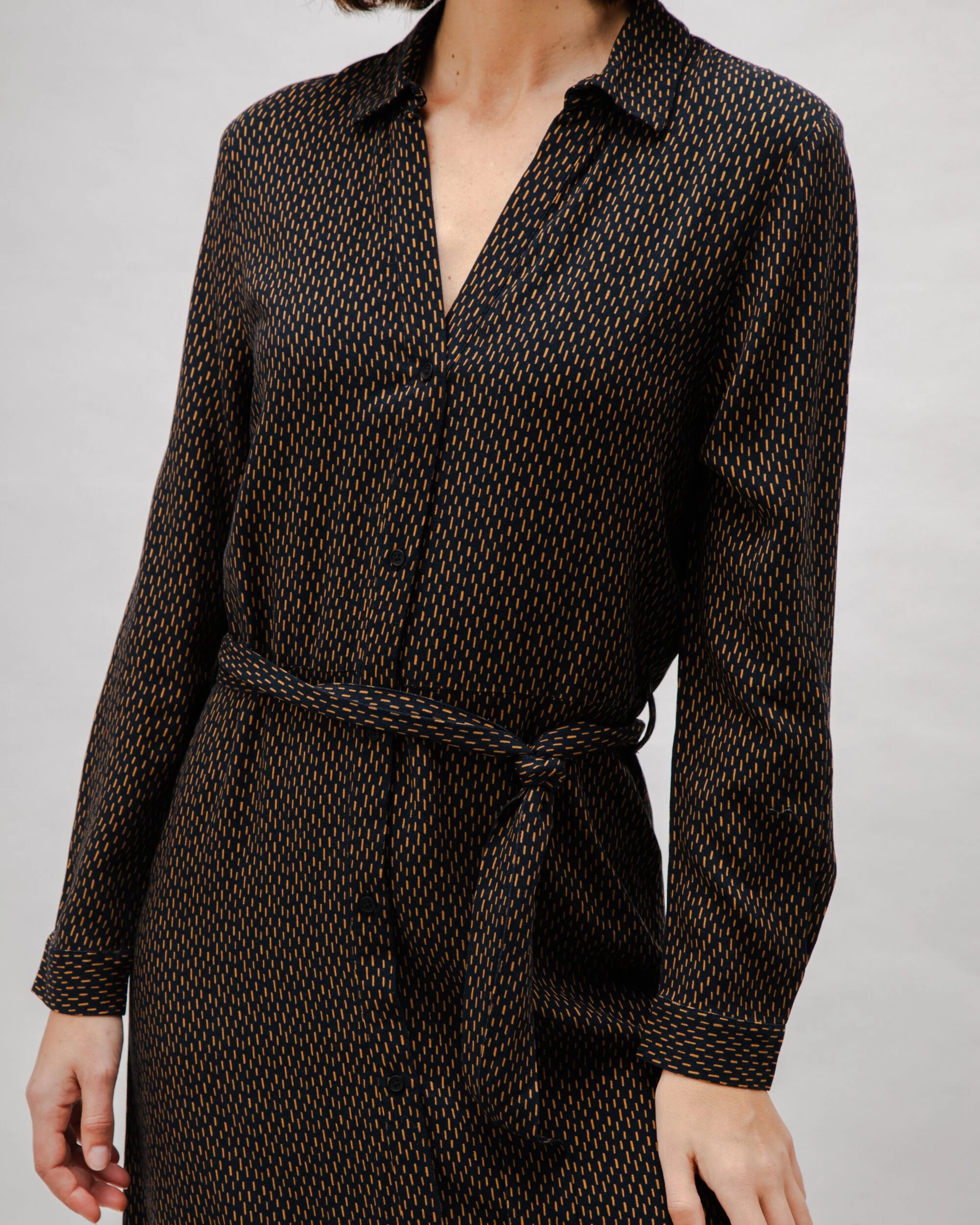 Mist V-Neck Viscose Dress Black - Image 4