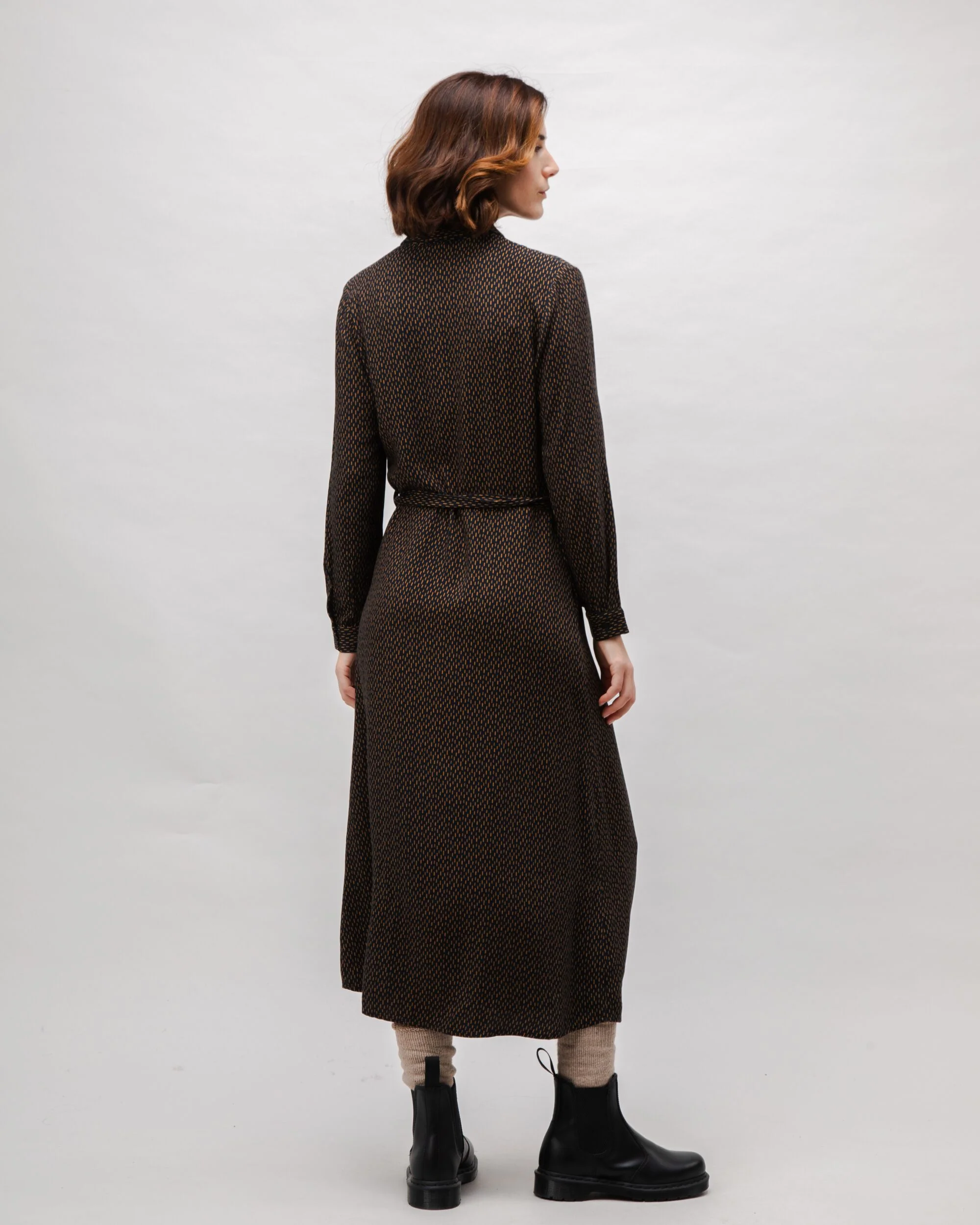 Mist V-Neck Viscose Dress Black - Image 5