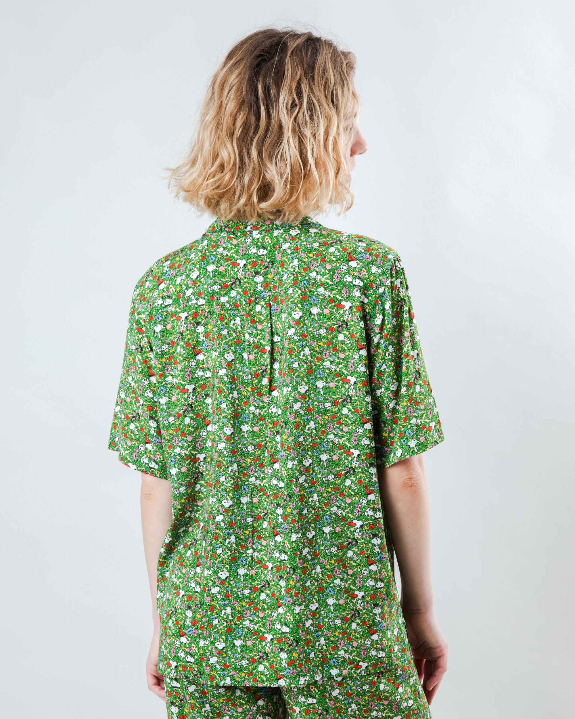 Peanuts Flower Garden Aloha Blouse Green - Image 5