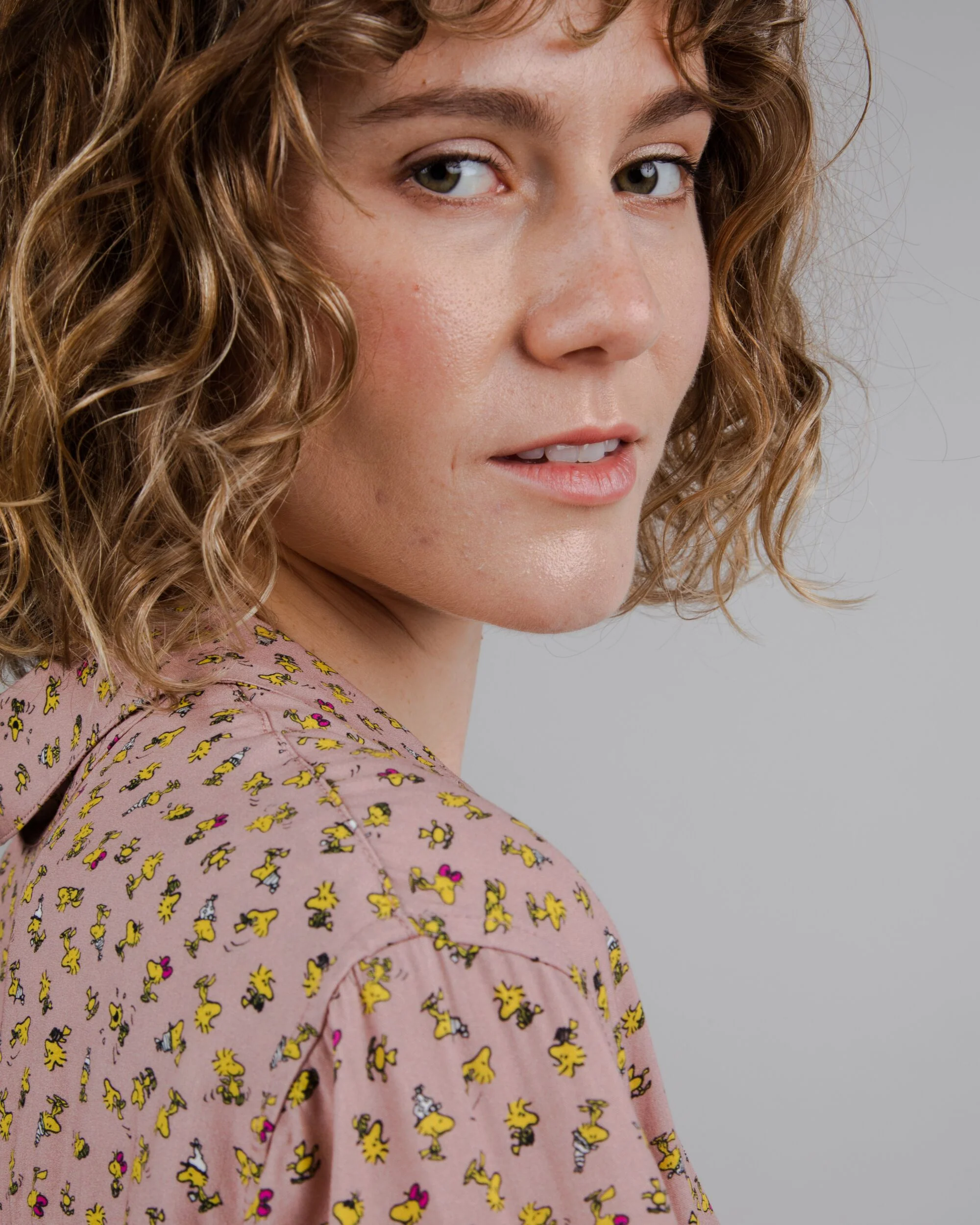 Peanuts Woodstock Aloha Blouse Pink - Image 7