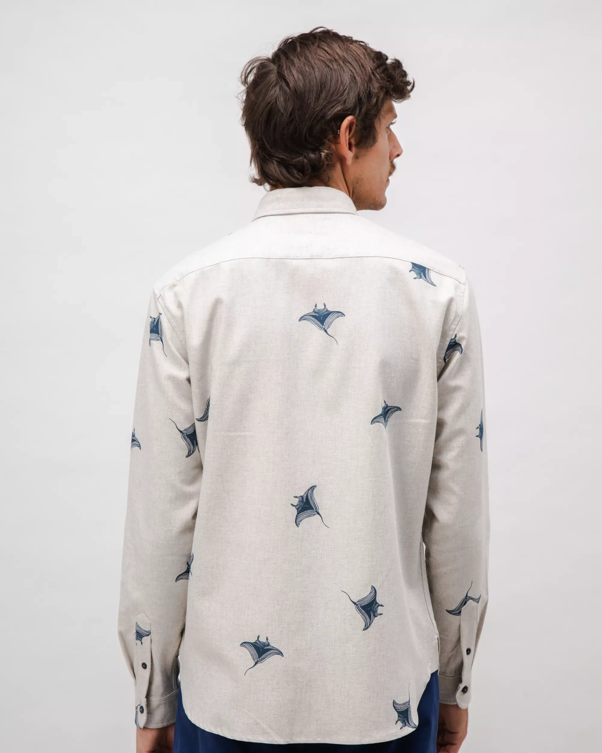 Manta Ray Flannel Shirt Grey - Image 5