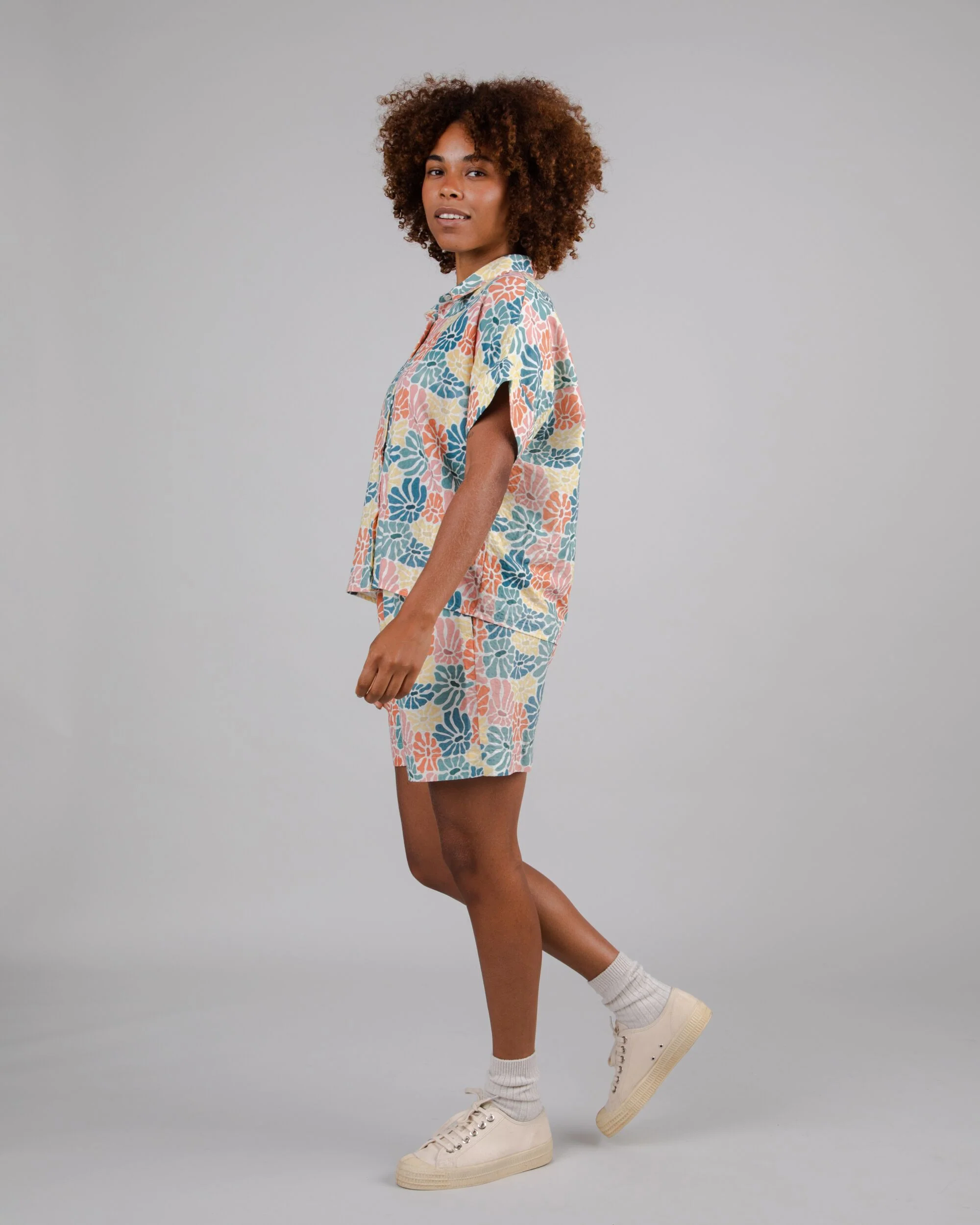 Spring Batwing Sleeve Blouse - Image 9