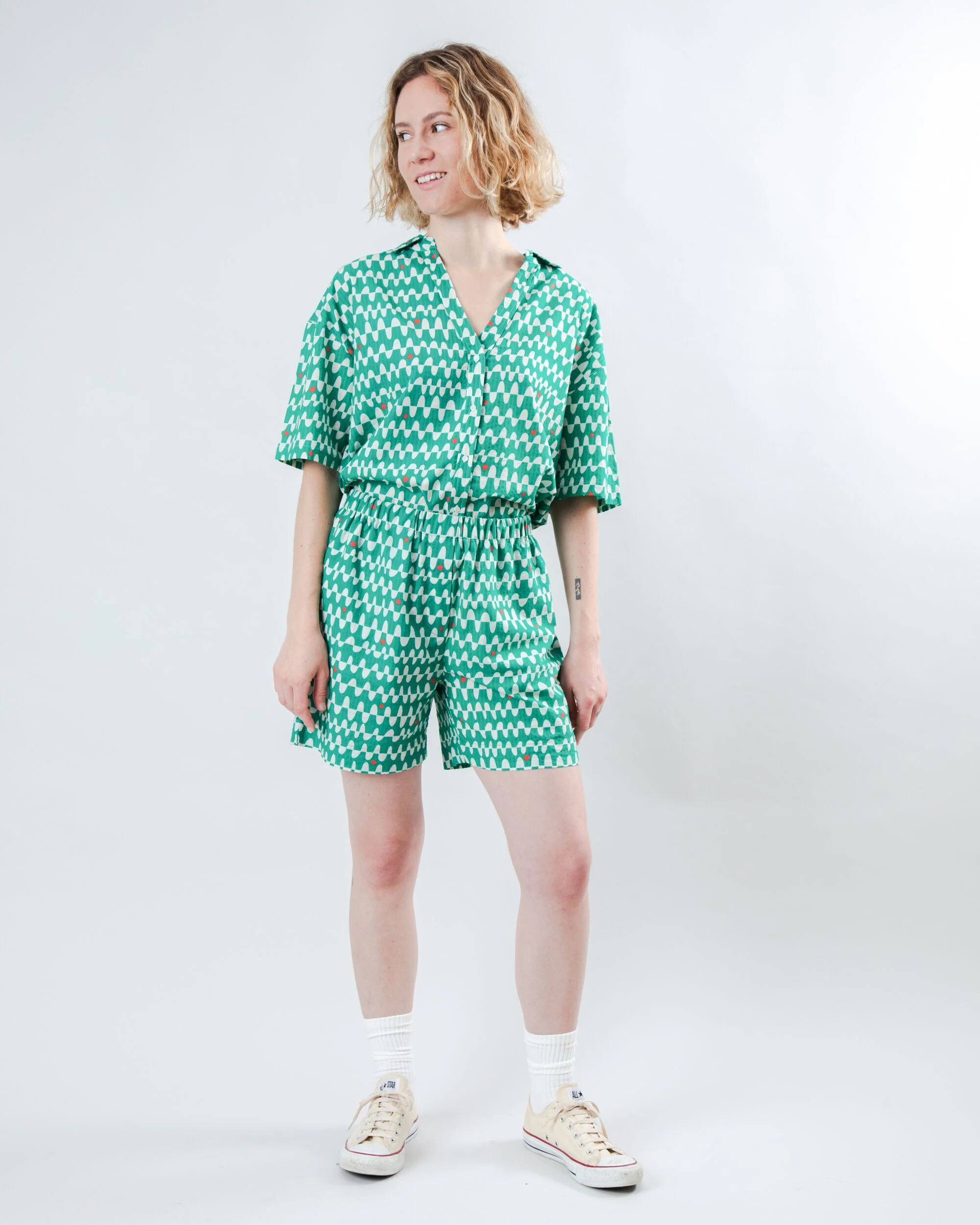 Sunset Roxy Short Green - Image 3