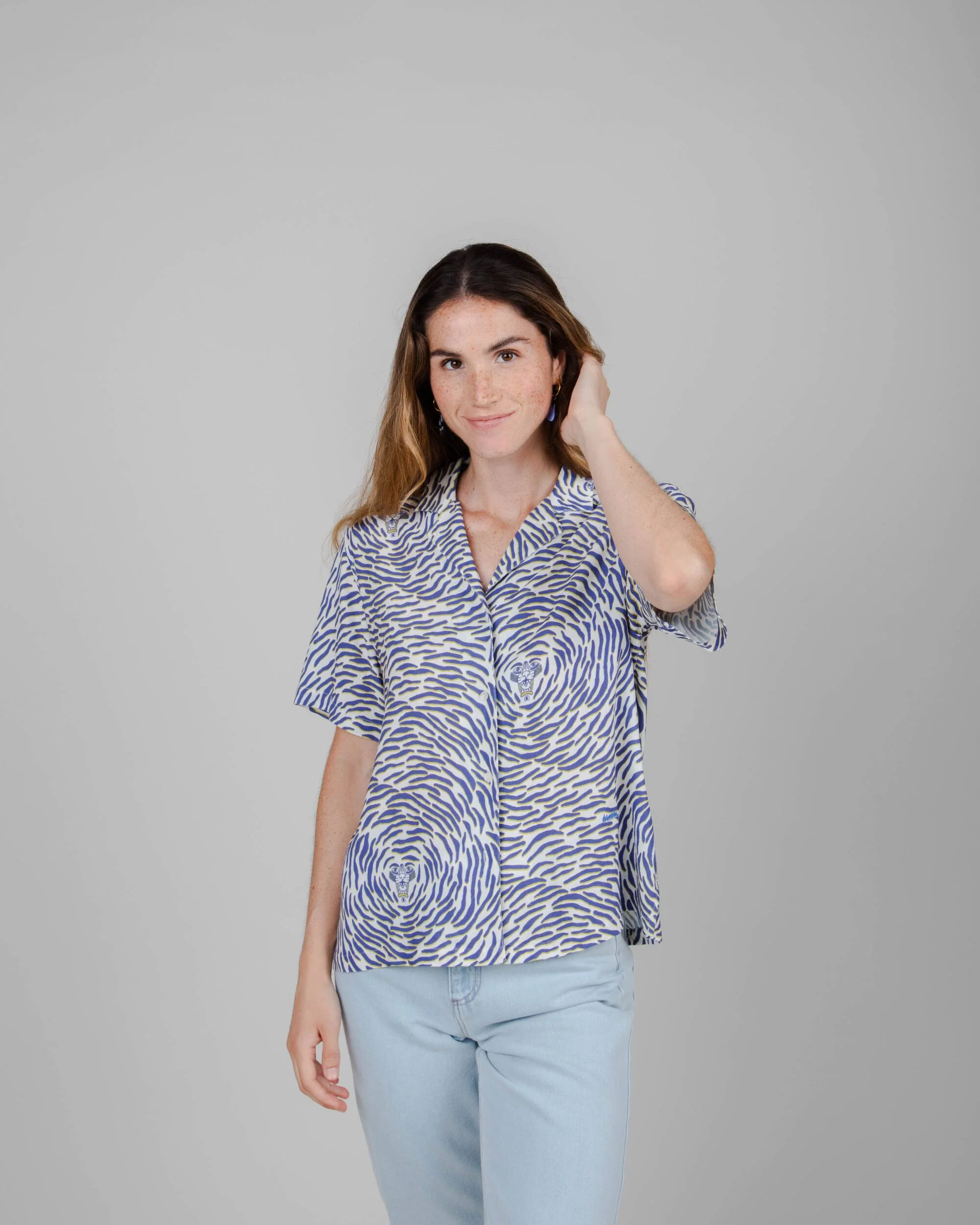 Asis Percales Tiger Aloha Blouse White - Image 6