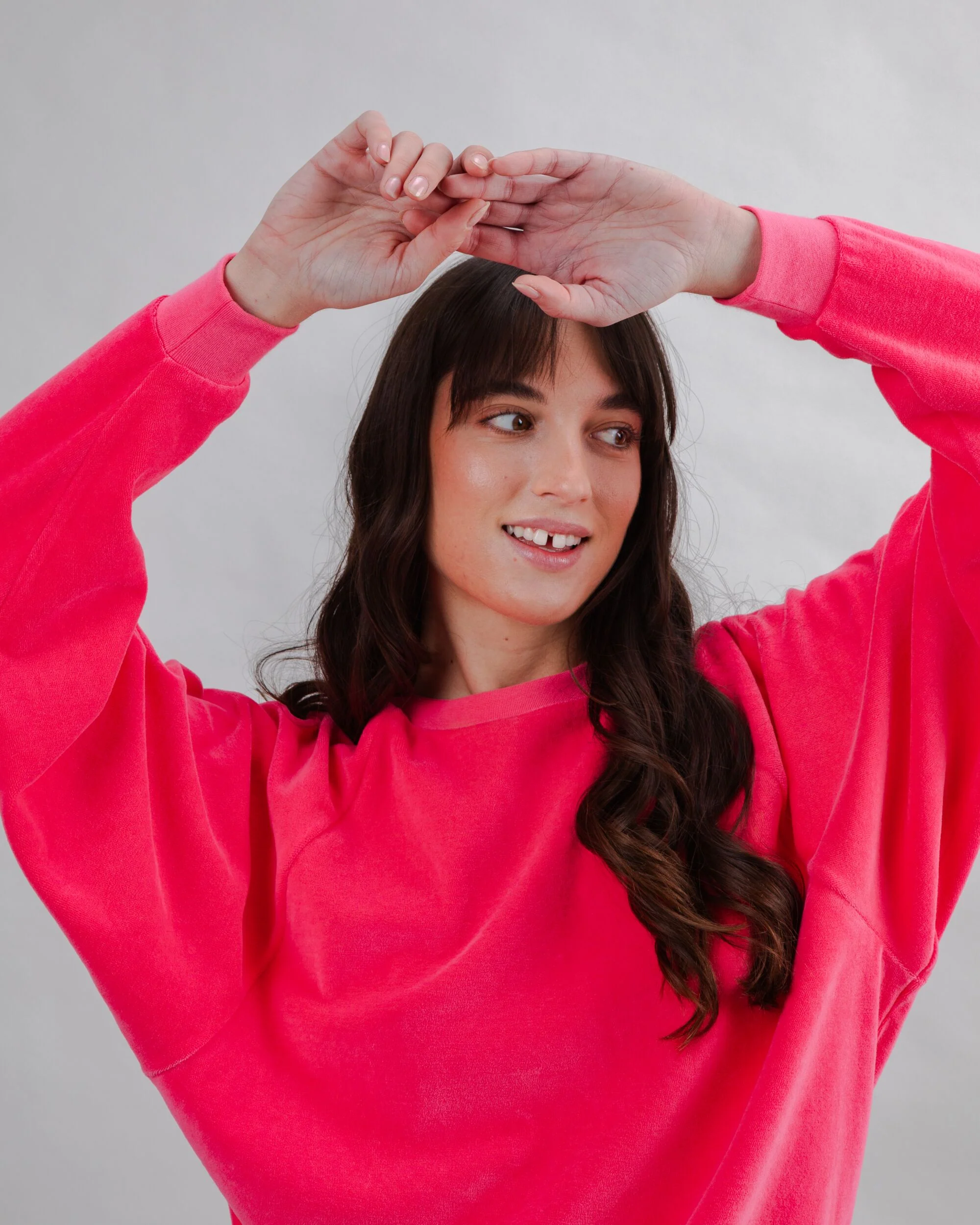 Velvet Raglan Sweatshirt Pink - Image 8