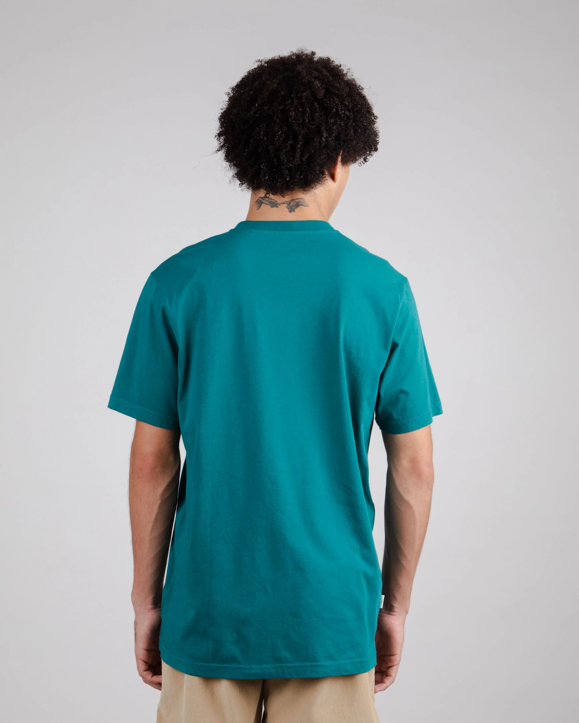 Yeye Weller It's Ok T-Shirt Green - Image 5